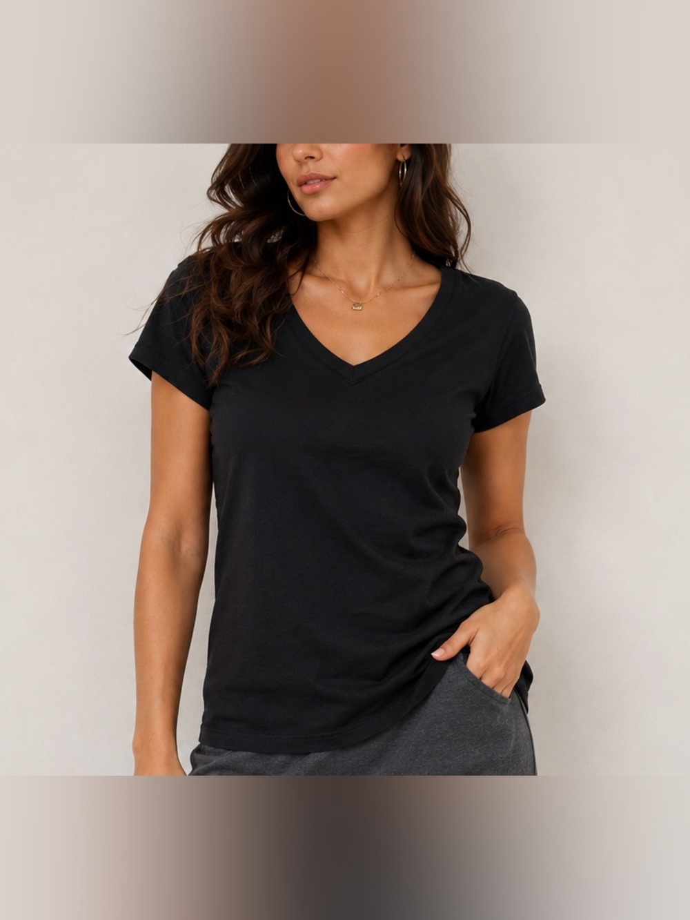 NEW Ankor East Women’s Medium Black V-Neck Short Sleeve Cotton Blend T-Shirt Top